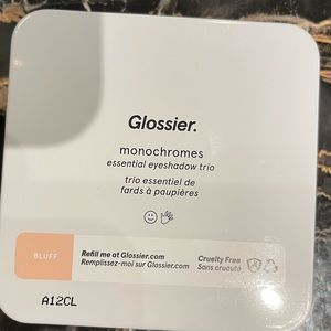 NWOB Glossier Monochromes essential eyeshadow trio palette in Bluff